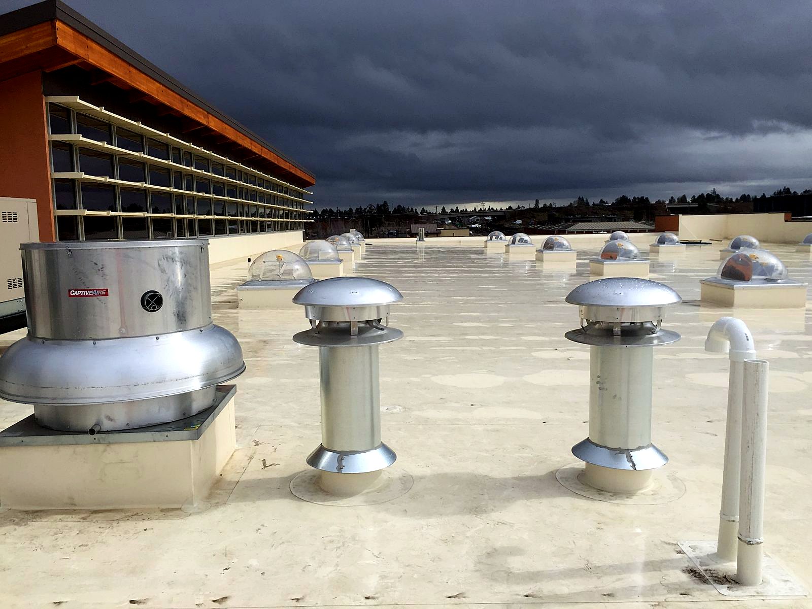 Kitchen exhaust fan & roof ventilation