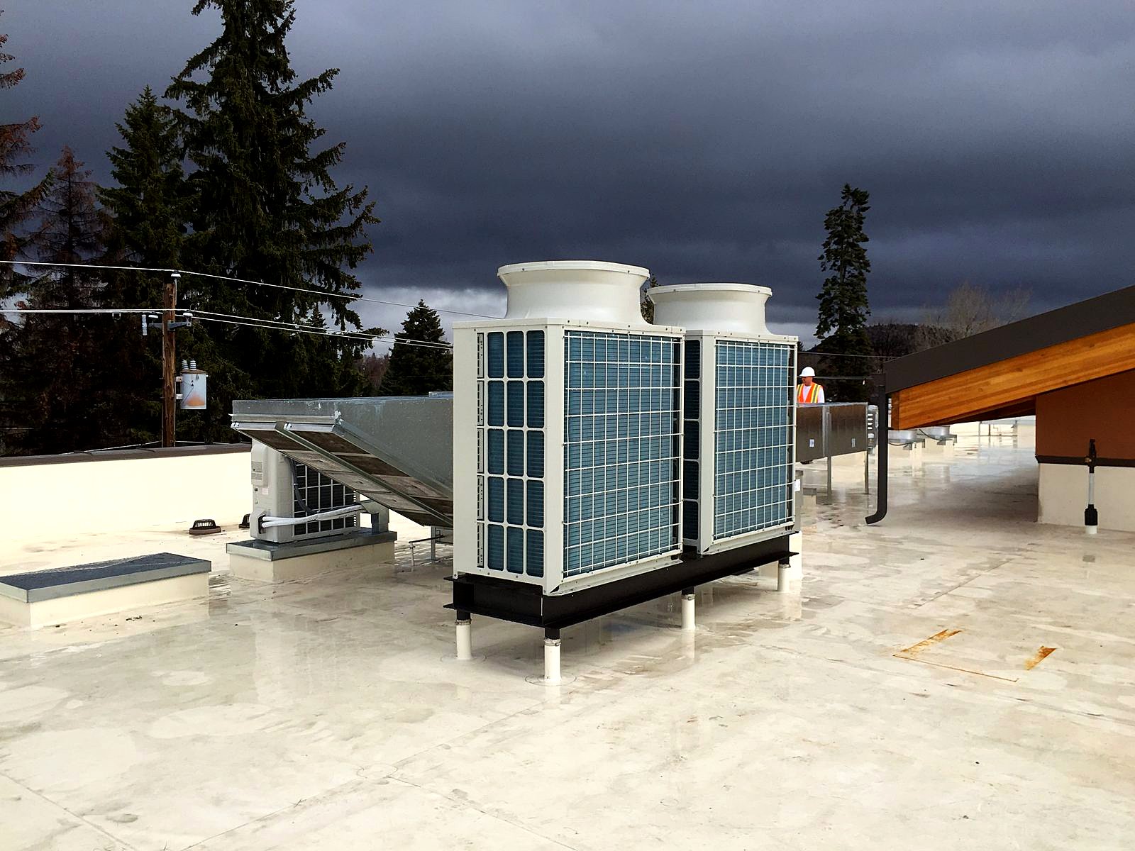 Rooftop VRF condensing units